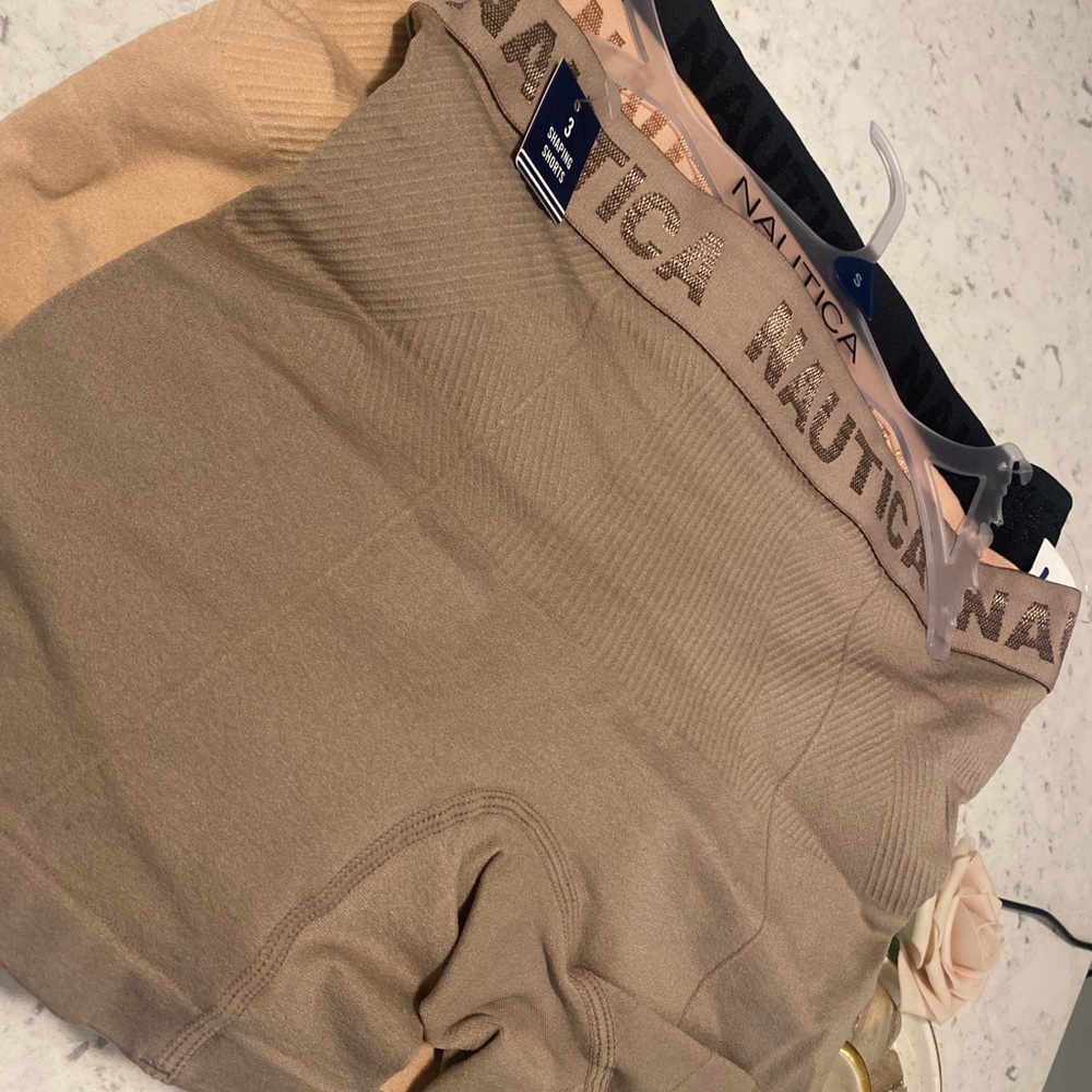 Nautica Women’s Boxer Briefs in Tan and Black